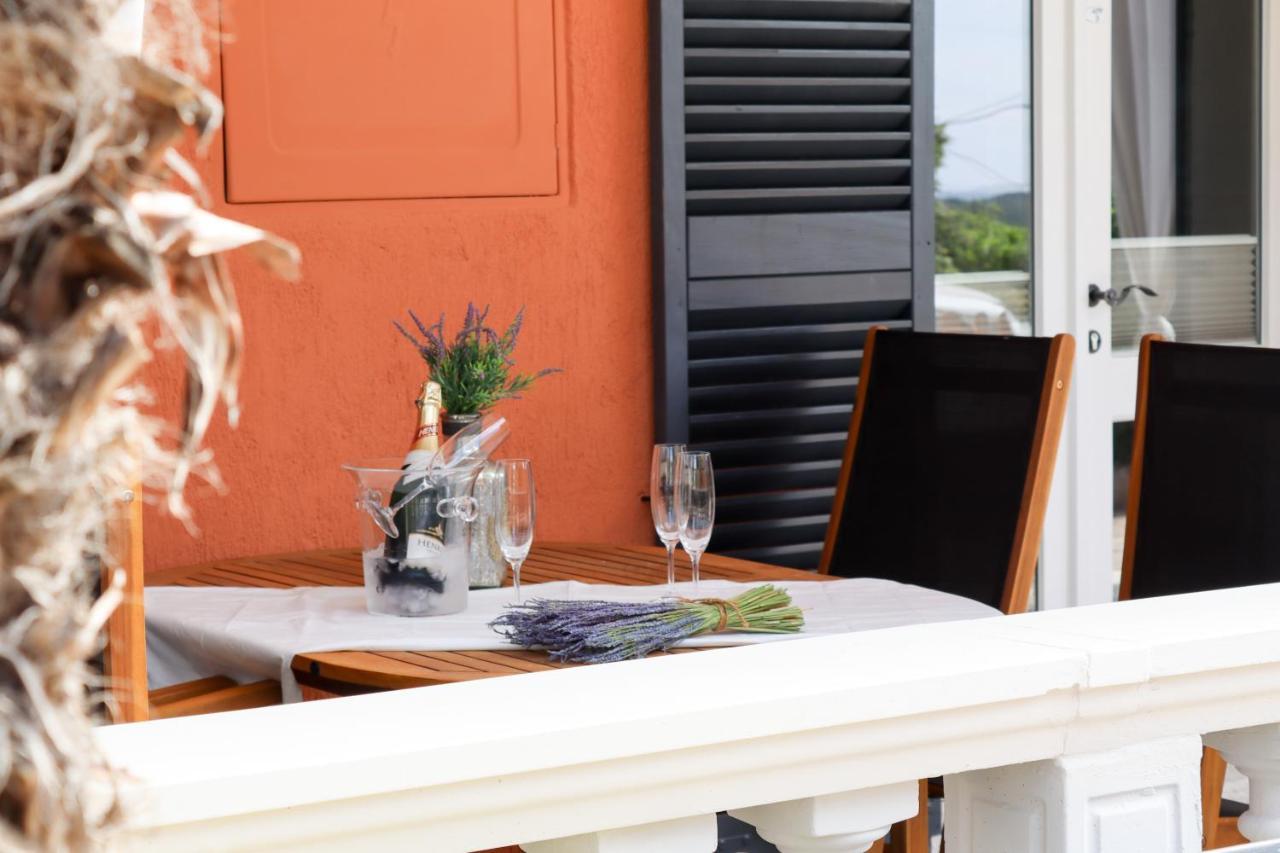 4 You Apartments Mugeba ภายนอก รูปภาพ
